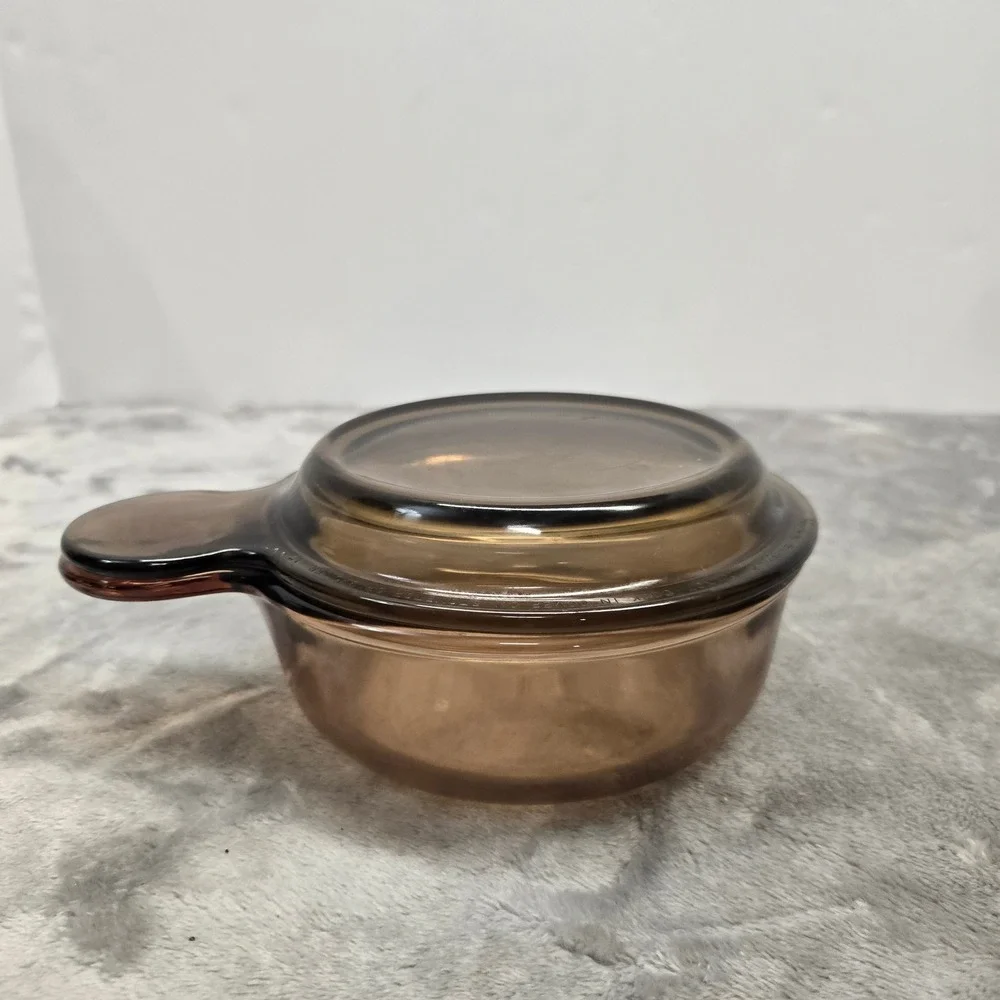 Vision Corning Amber Glass Grab-It Bowl V-150-B with Pyrex Lid P-150-C USA Retro